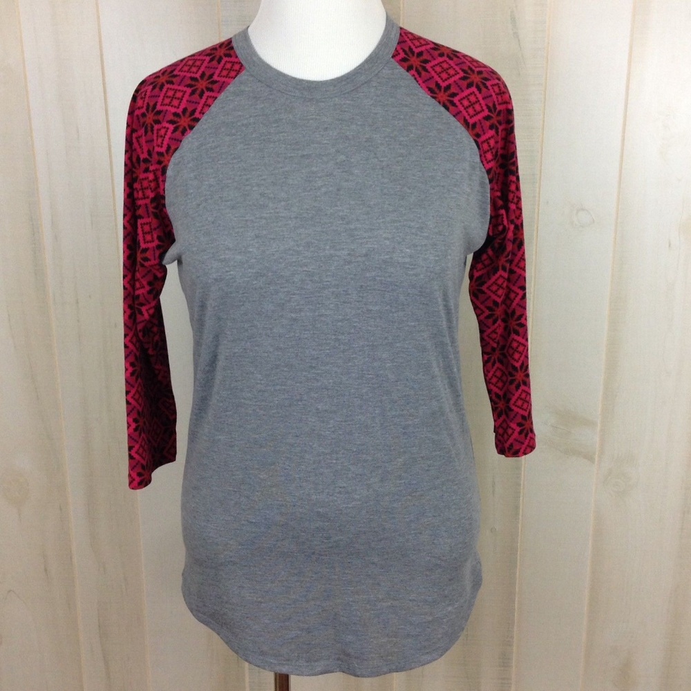 LuLaRoe Randy Shirt Gray 3/4 Sleeve Geo Print - M